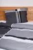 šedé (pruh)