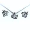 Elegantní sada - kvítky s krystalky Swarovski Elements