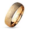Třpytivý ocelový prsten ve zlatém odstínu s drsným pískováním | Velikost: 50