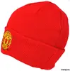 Čepice Manchester United - přeložená