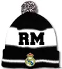 Čepice Real Madrid s bambulí