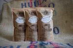 3 balení výtečné zrnkové kávy po 250 g
