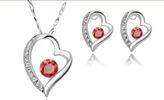 náhrdelník a náušnice ve tvaru srdce, červenorůžový krystal