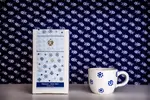 Vánoční balíček kávy 250 g + šálek kytka 120 ml