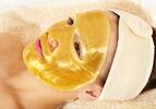 Zlatá maska s kolagenem na obličej