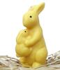 Svíčka velikonoční zajíc se zajíčkem na břiše 10 cm žlutý