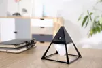 Bezdrátová lampička Pyramida (černá barva, 2200 mAh)