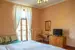 Dvojlôžková izba s výhľadom na rieku (možnosť oddelených postelí, prístelka na vyžiadanie podľa dostupnosti)